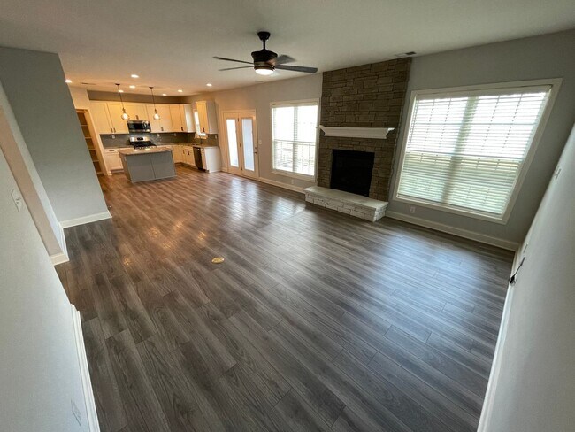 Building Photo - East Jefferson County Home For Rent