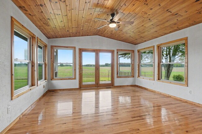 Building Photo - Beautiful Countryside 3-Bedroom Rental Home $2,200/Month!