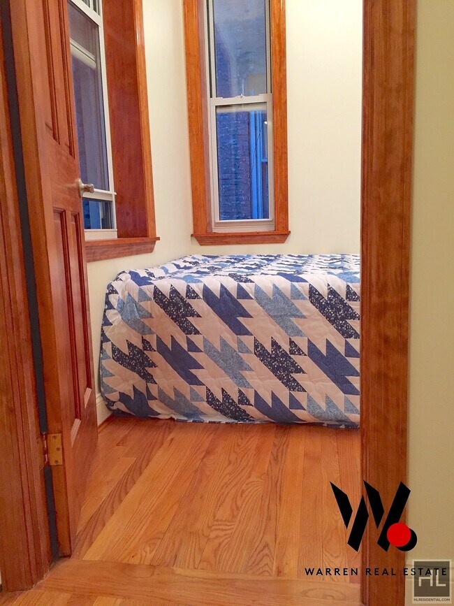 ST MARKS PLACE 98 St Marks Pl New York NY 10009 Apartment Finder