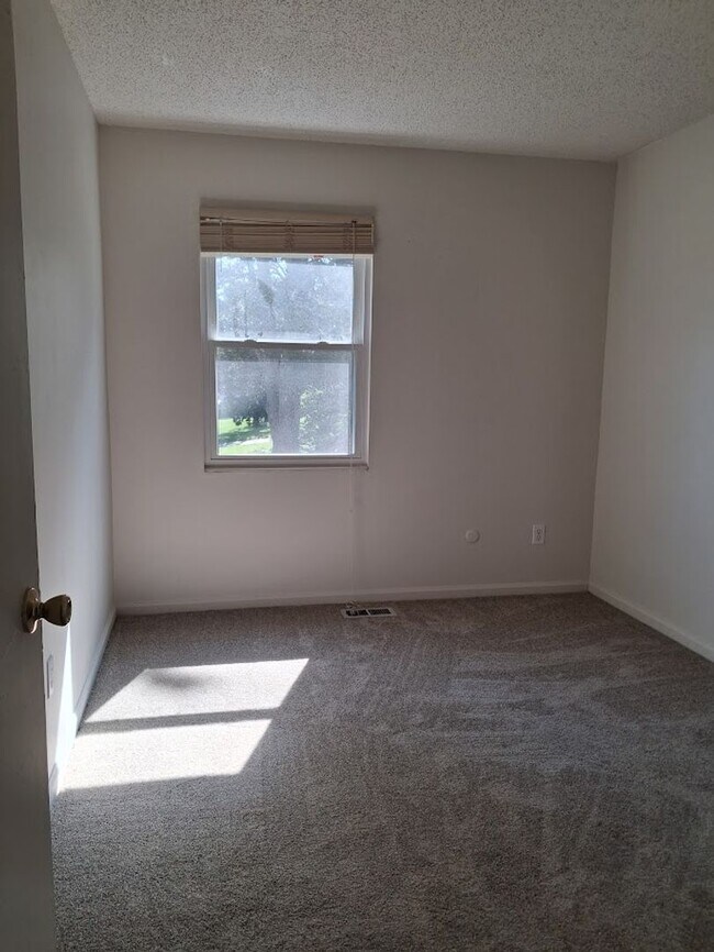 Building Photo - 1116 Meadow Sage Ln
