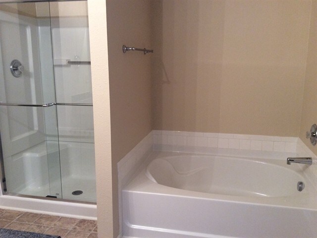 Building Photo - 12897 E 131st St