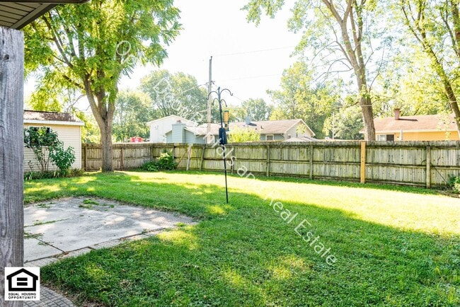 Building Photo - 7726 Tipperary Trail