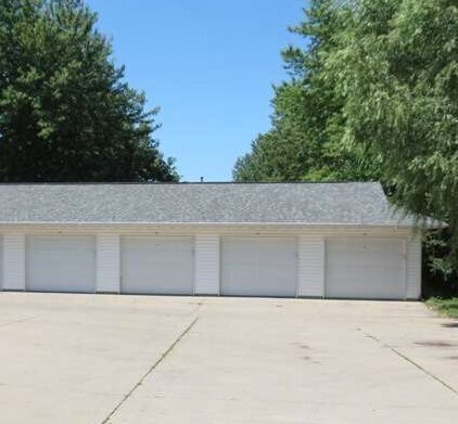Building Photo - 457 N Front St