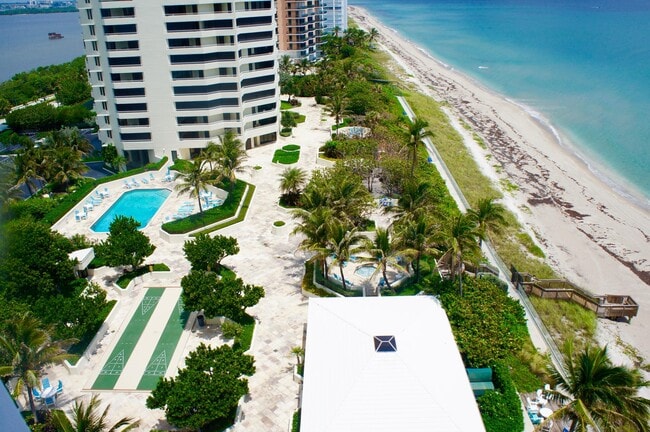 Building Photo - 5070 N Ocean Dr