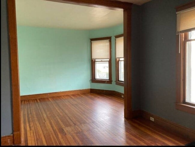 Building Photo - 50 Mcclellan Ave