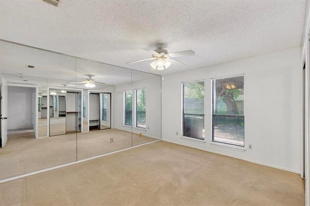 Building Photo - 2205 La Costa Dr