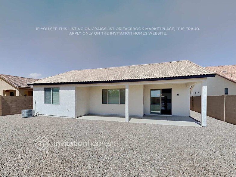 Building Photo - 18248 N Arbor Dr