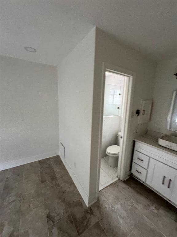 Building Photo - 3723 Westmeadow Dr