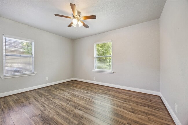 Building Photo - 5014 Yellowstone Blvd