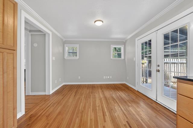 Building Photo - 3766 Winfield Ave