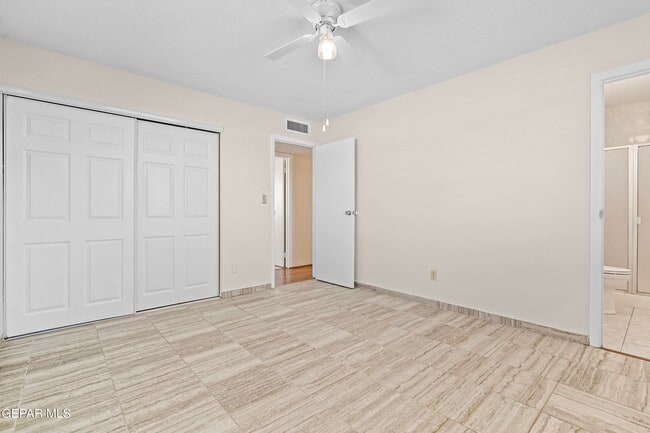 Building Photo - 7316 Clemente Ave