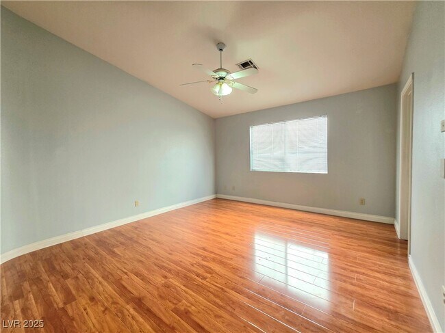 Building Photo - 8206 James Grayson Dr