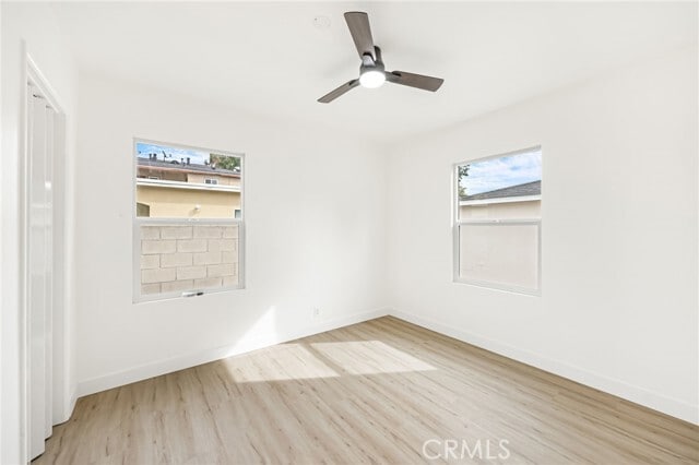 Building Photo - 13812 Oxnard St