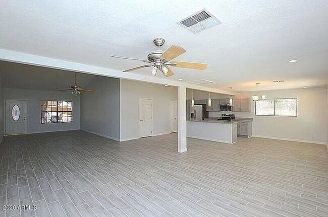 Building Photo - 6431 E Sandra Terrace