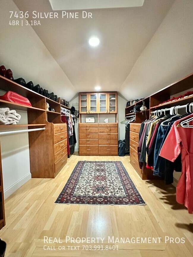 Building Photo - 7436 Silver Pine Dr