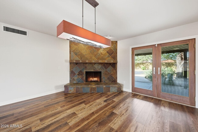 Building Photo - 11236 North 42nd Pl