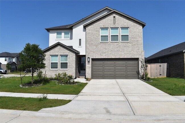 Building Photo - 9742 Burlington Bristol Dr
