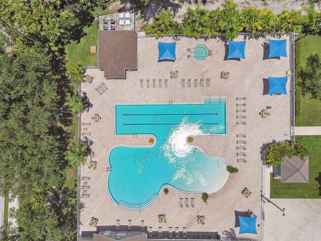 Building Photo - 13792 Long Lake Ln