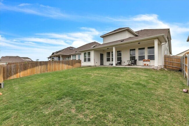 Building Photo - 17608 Penfolds Dr