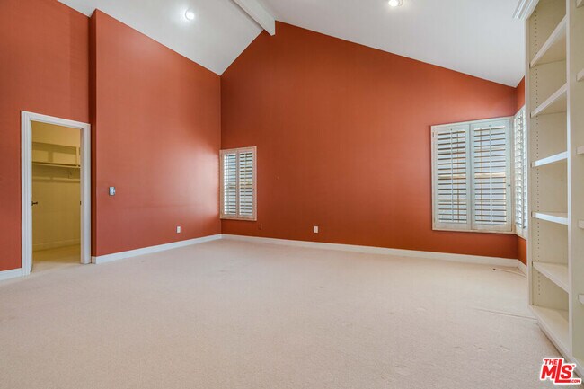 Building Photo - 13080 Mindanao Way