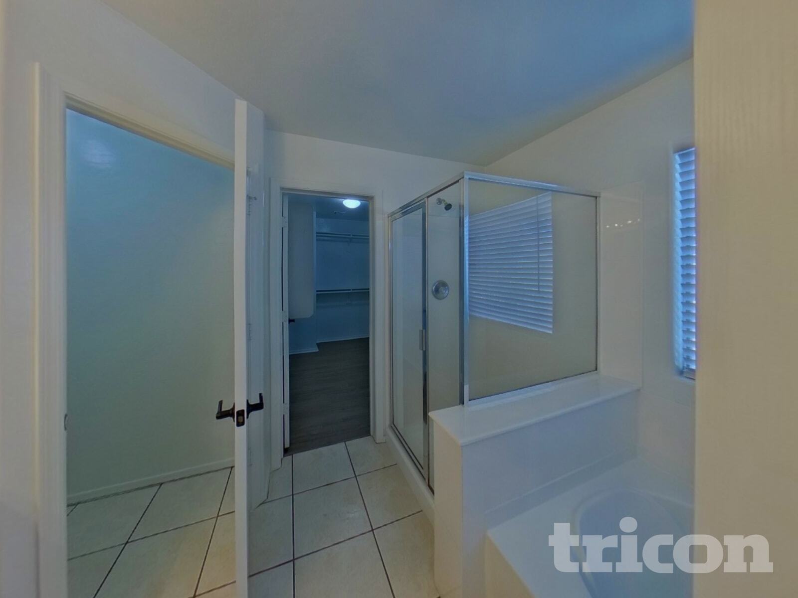 Building Photo - 21116 Alma Dr