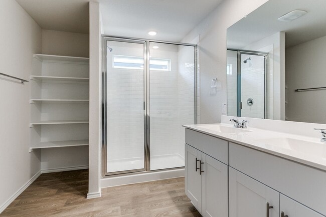 Building Photo - 1714 Kolbe Trl