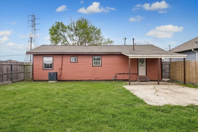 Building Photo - 609 Avenue M