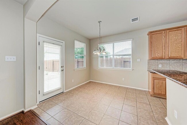 Building Photo - 11512 Shadow Creek Dr