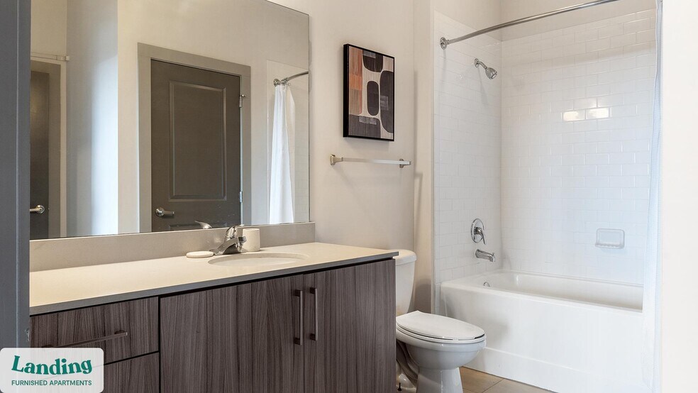 Building Photo - 930 Howell Mill Rd NW