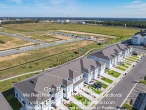 Building Photo - 2971 Maloof Dr