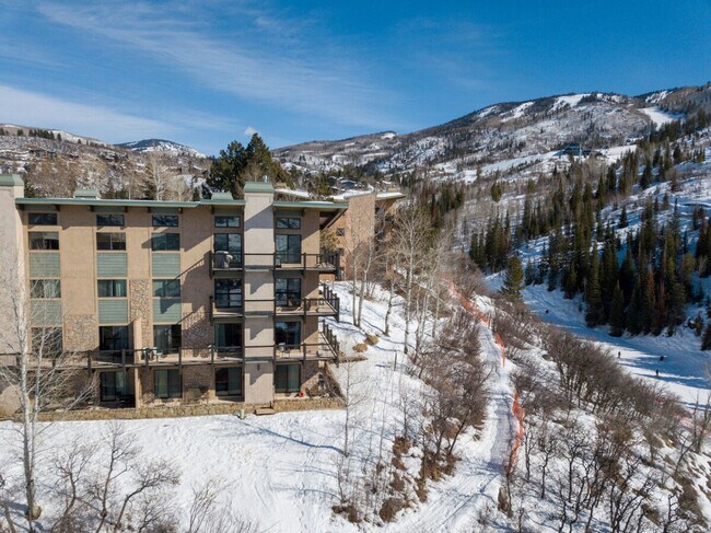 Building Photo - 2315 Storm Meadows Dr