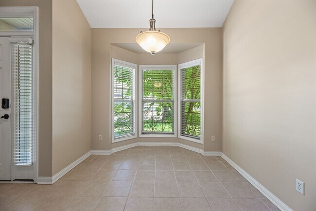 Building Photo - Beautiful 3 bedroom condo in Farragut!