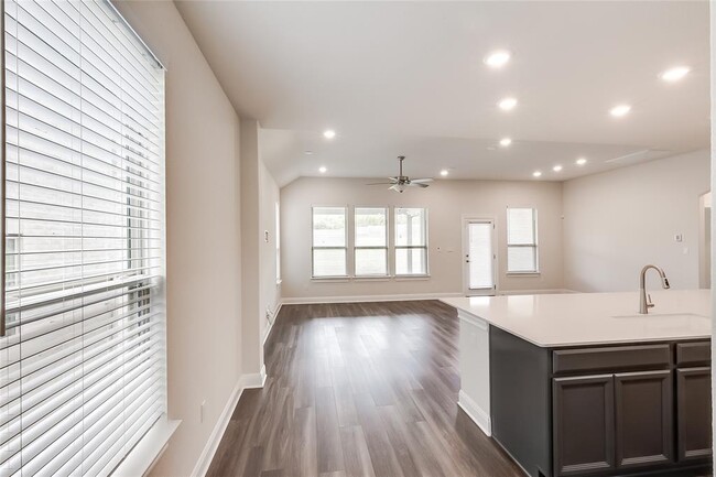 Building Photo - 3509 Charade Dr