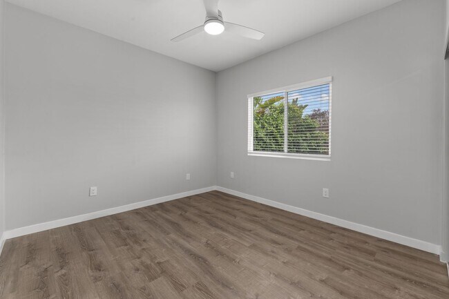 Building Photo - Overlooks SDSU!