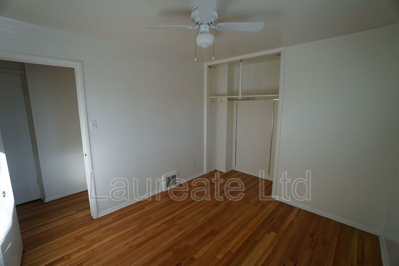 Building Photo - 1818 S Dahlia St