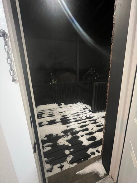 Building Photo - 190 N Park St