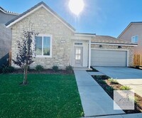 Building Photo - Stunning 3 Bedroom 2 Bath Home In Riverstone! SOLAR!