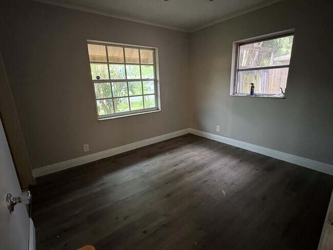 Building Photo - 6502 Boulevard of Champions