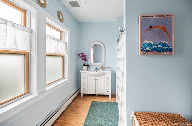 Building Photo - 639 Ocean Breeze Walk