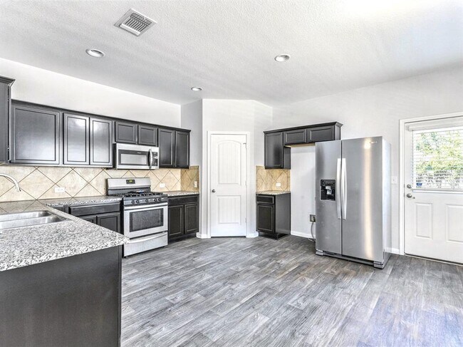 Building Photo - 3108 Tilmon Ln.