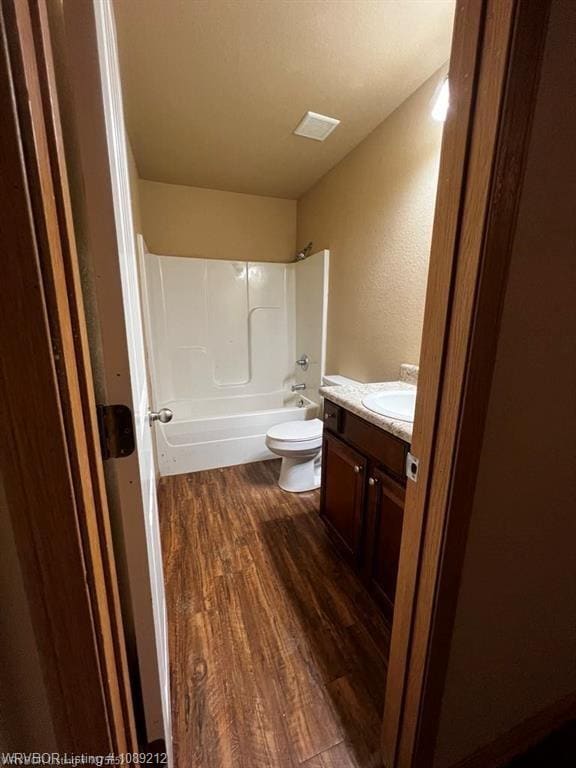 Building Photo - 9127 Fresno Cir