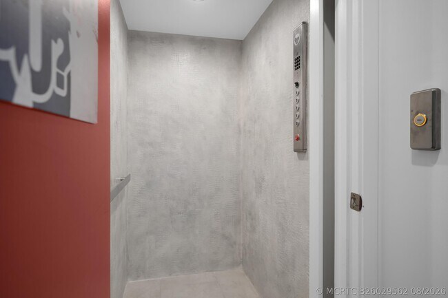 Building Photo - 4716 NW 84th Ct