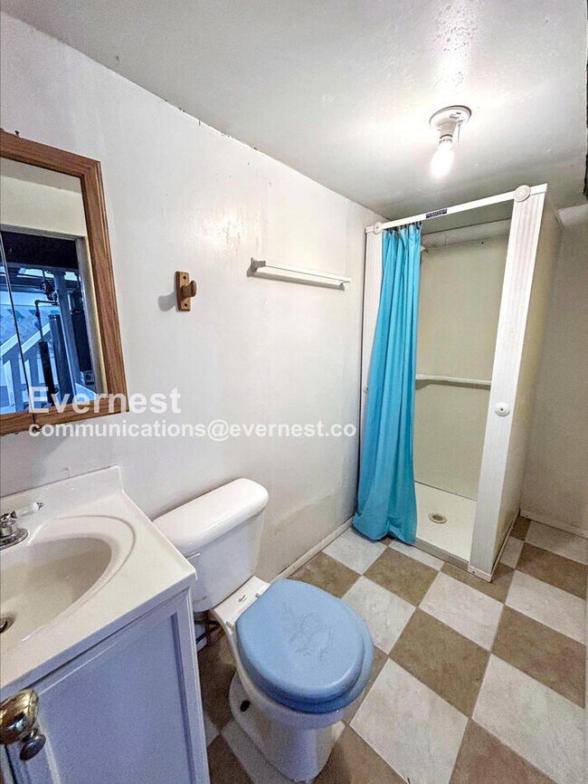 Building Photo - 1794 W 54th St