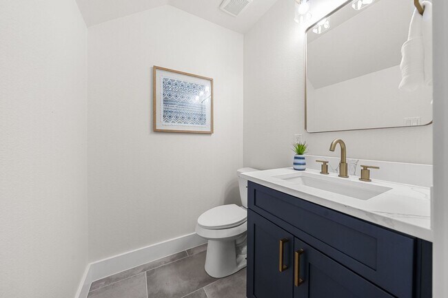 Building Photo - Stunning 3/BR, 2/BA Modern Rental Home – A...