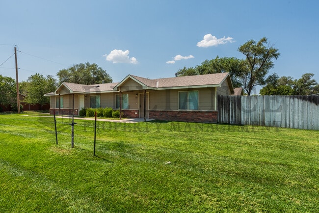 Building Photo - 4206 Newell St