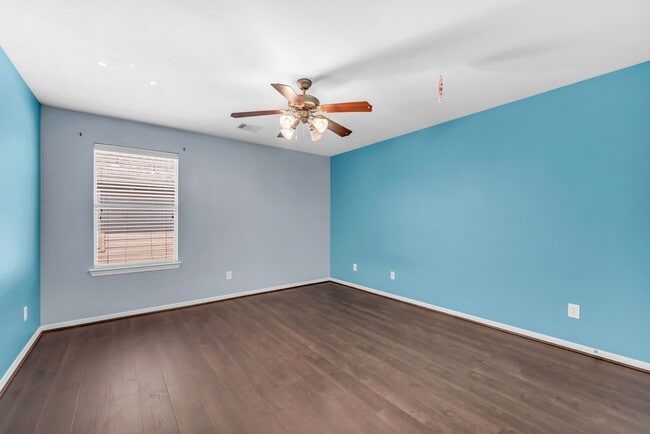 Building Photo - 11631 Trail Point Dr