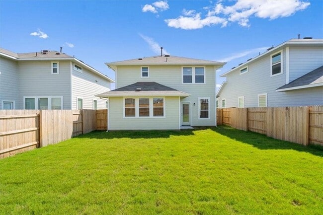 Building Photo - Newer Build in Hymeadow