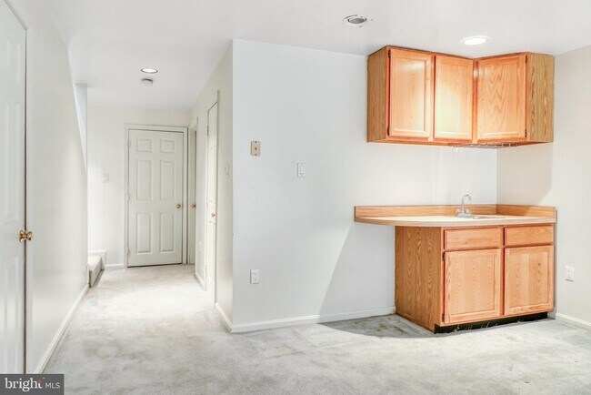 Building Photo - 3964 Rosebay Ct