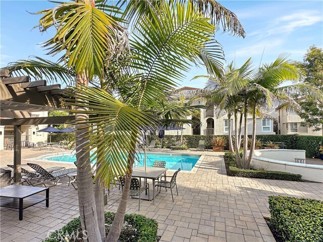 Building Photo - 56 Corniche Dr