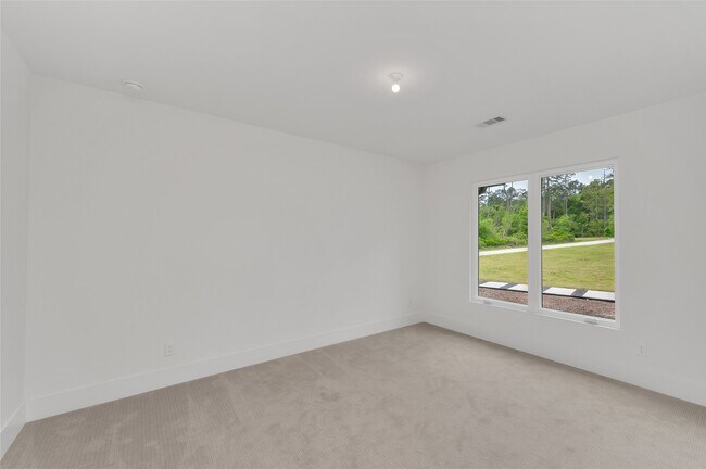 Building Photo - 15181 Frst Grv Dr